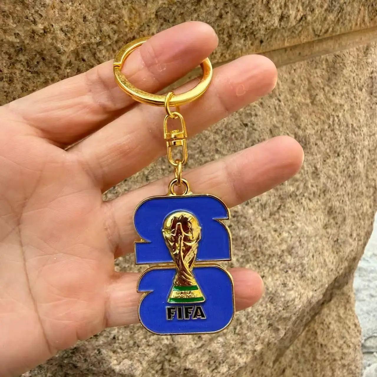 Chaveiro Esmalte FIFA World Cup 2026 – Souvenir Futebol